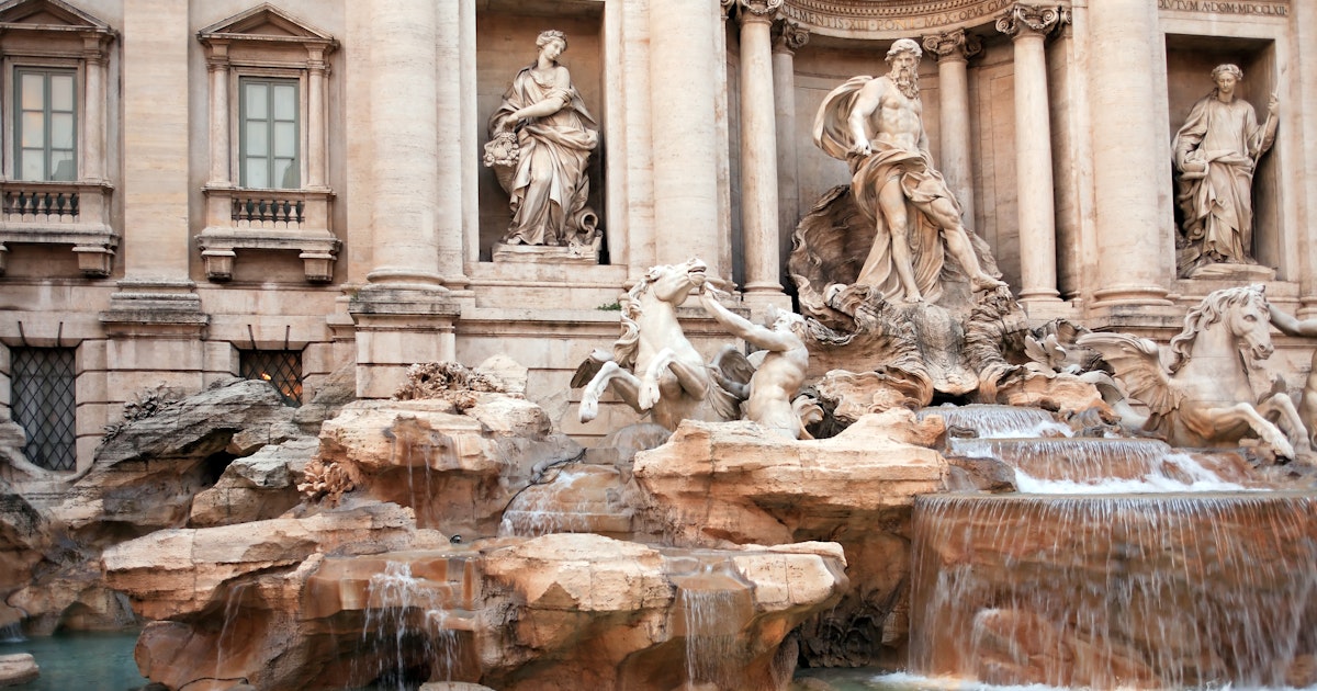 You can safely drink the water in the Italian fountains You can safely drink the water in the Italian fountains