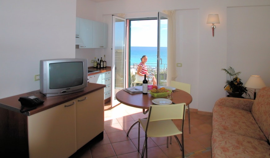 Holiday in Liguria - Residence Le Saline - Borgio Verezzi