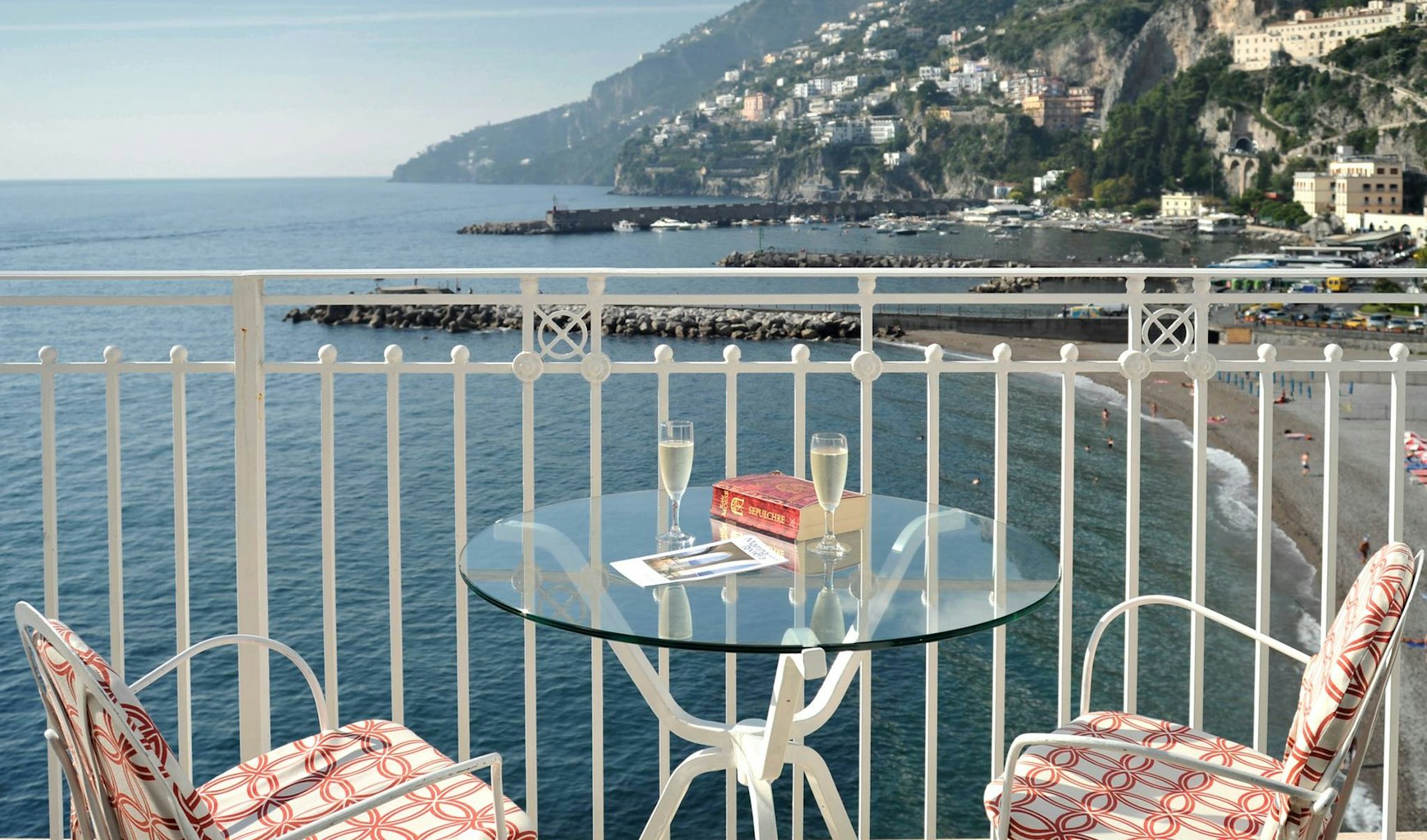 Amalfi Coast apartment vacation rentals, hotels & B&B