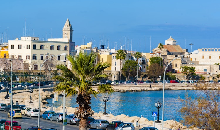 Bari Ferie Book Hotel Feriebolig Her