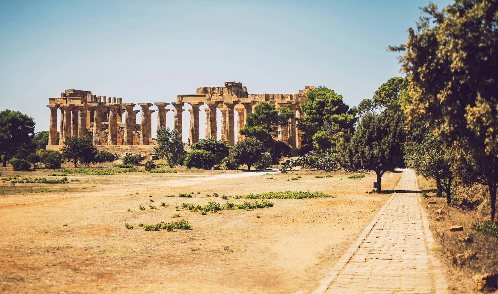 Selinunte Sicily vacation Book hotel / apartment here