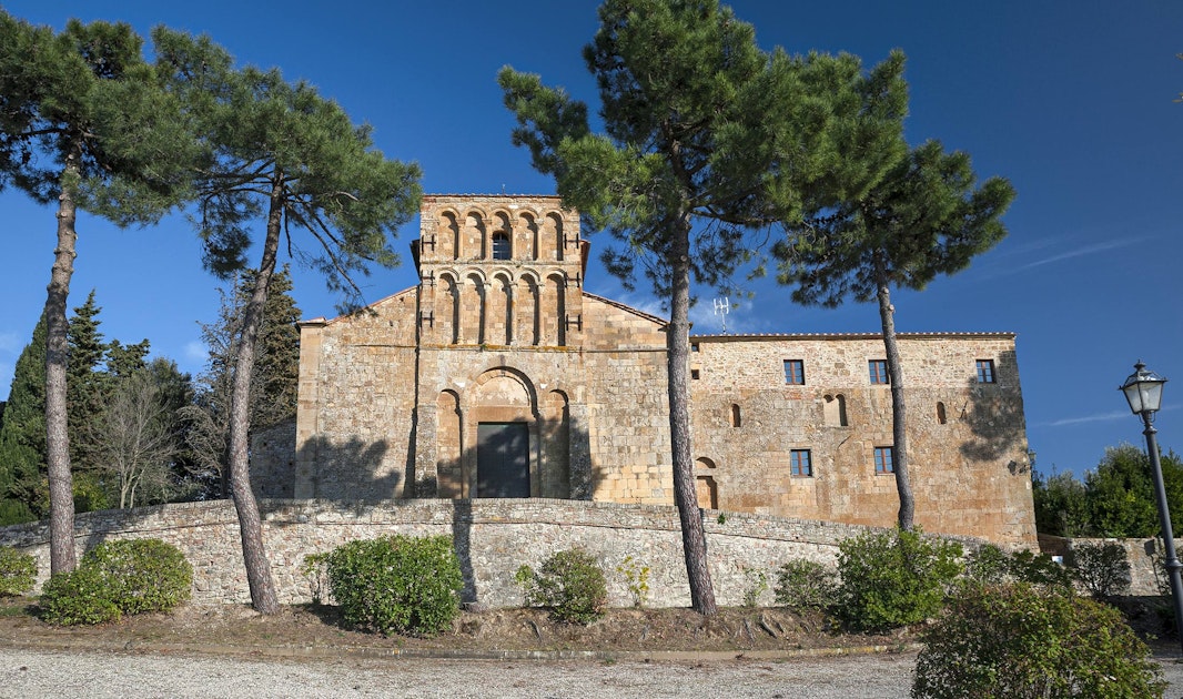 Gambassi Terme Tuscany Vacation Book Hotel Apartment Here