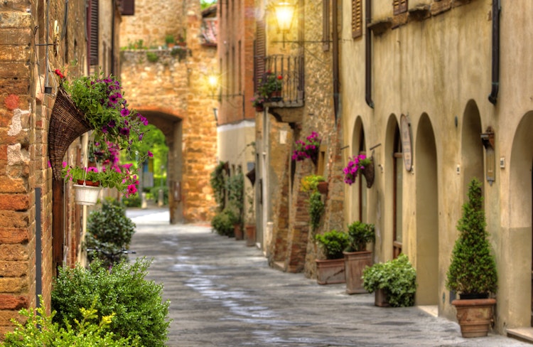 Pienza Tuscany vacation | Book hotel / apartment here