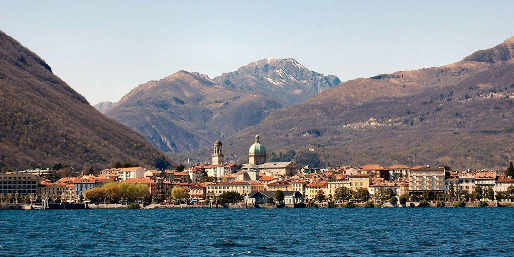 Die Hauptstadt am Lago Maggiore ist Verbania