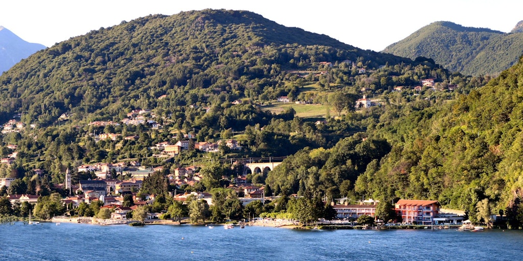 Hotel L'Approdo is located to the right of the picture