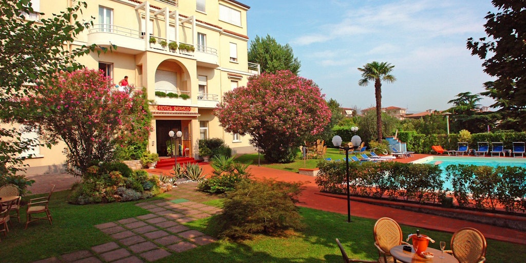 Hotel Benaco - Hôtel à Desenzano del Garda autour Le Lac de Garde