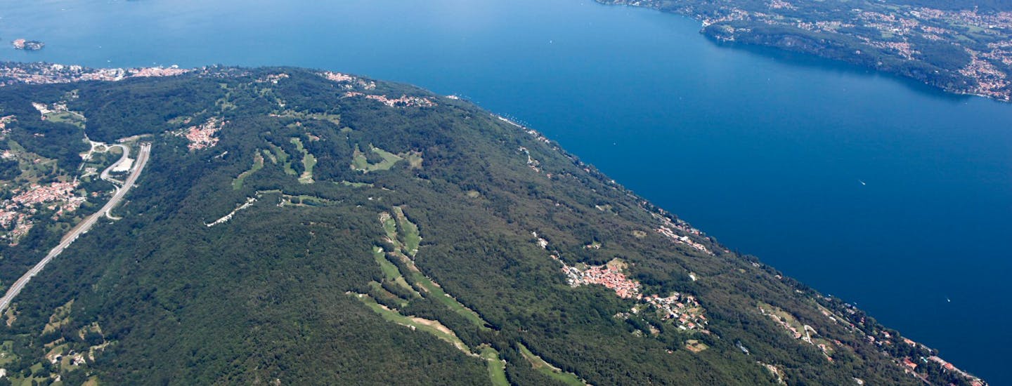 Golf Club Des iles Borromées' enestående beliggenhed ved Maggioresøen