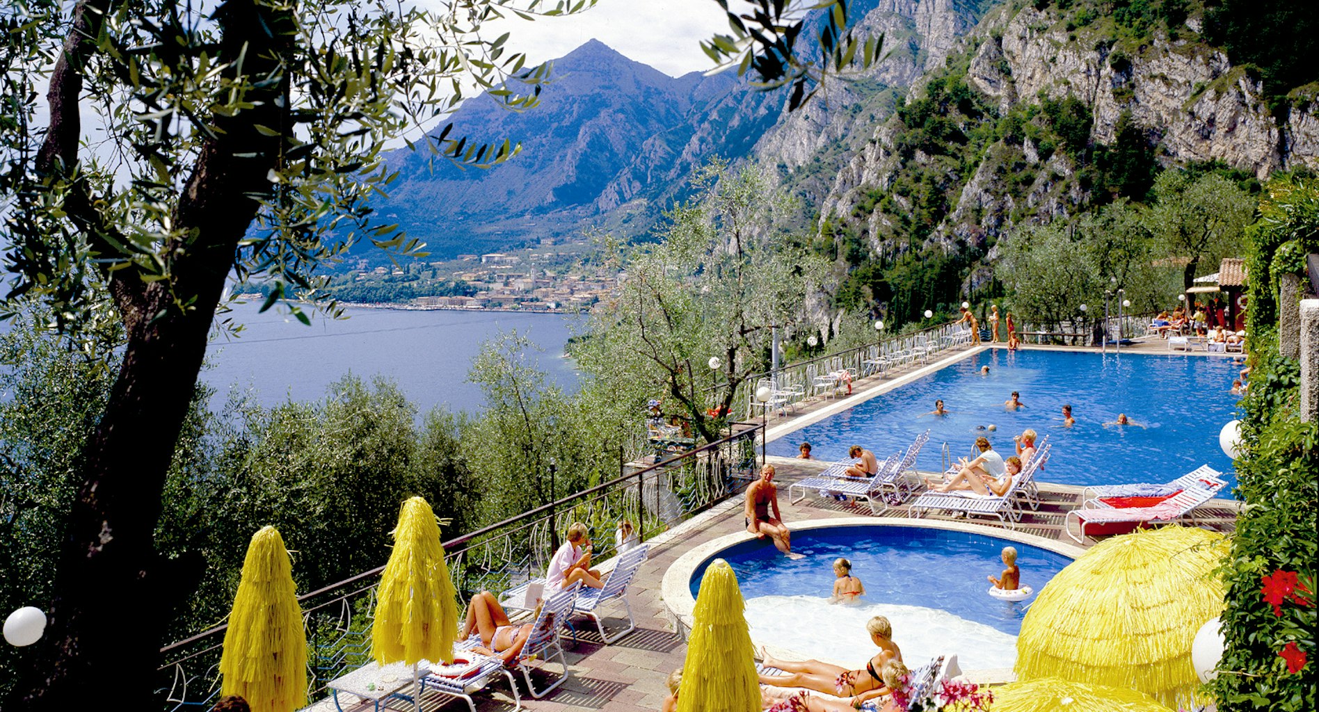 Hotel La Limonaia - Hotell i Limone sul Garda vid Gardasjön