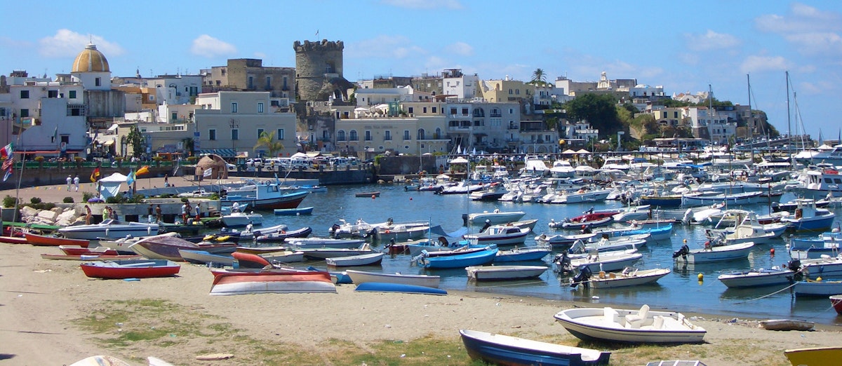 Forio d'Ischia Book hotel / apartment