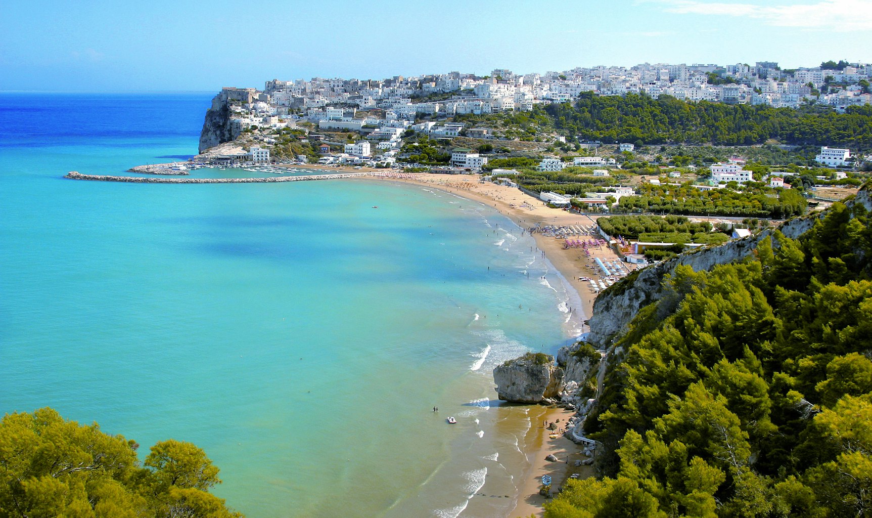 Peschici Apulia vacation | Book hotel / apartment here Peschici Apulia vacation | Book hotel / apartment here